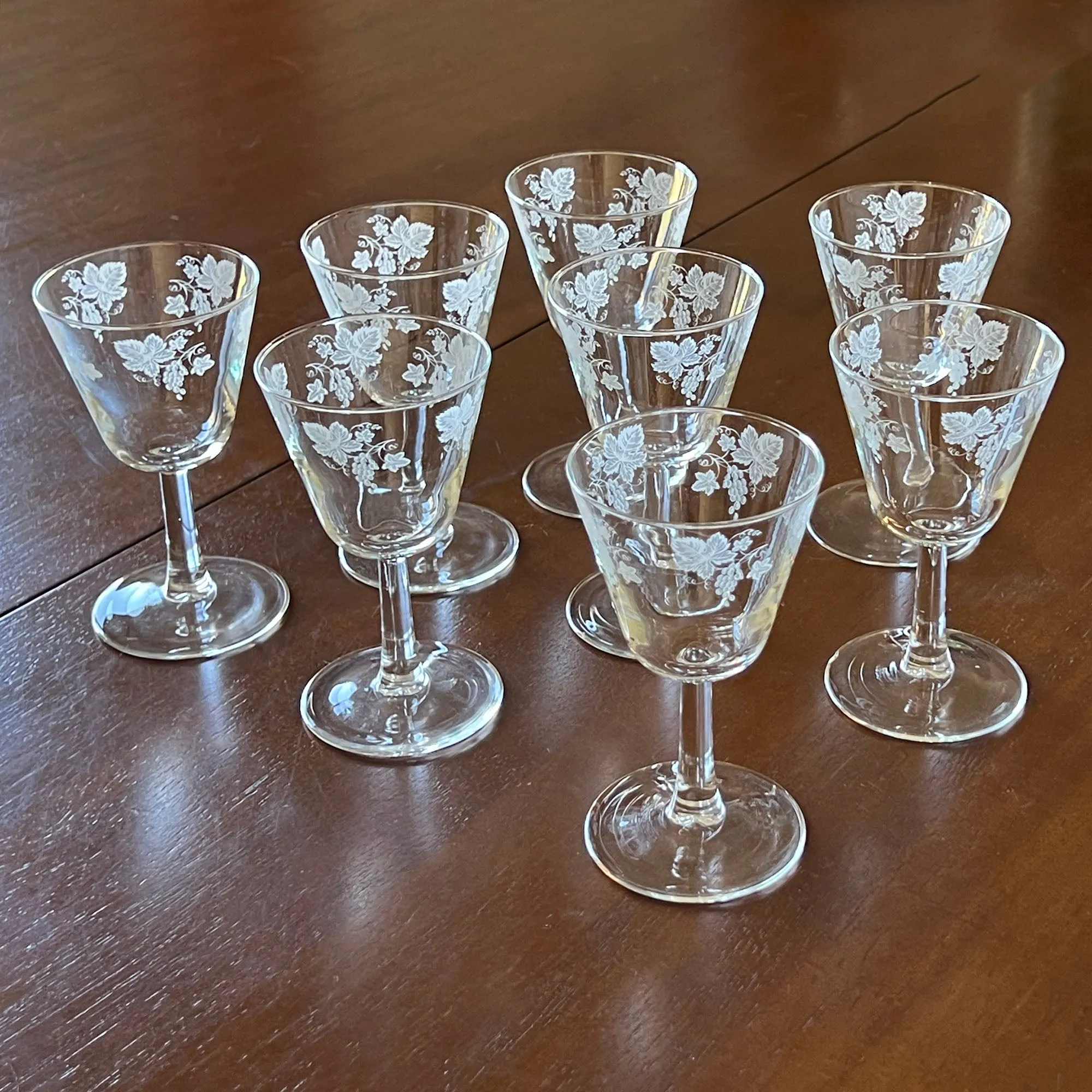 1940s JAVIT Etched Crystal Wine Goblets - 5.25" - Set of 8 - RARE FIND