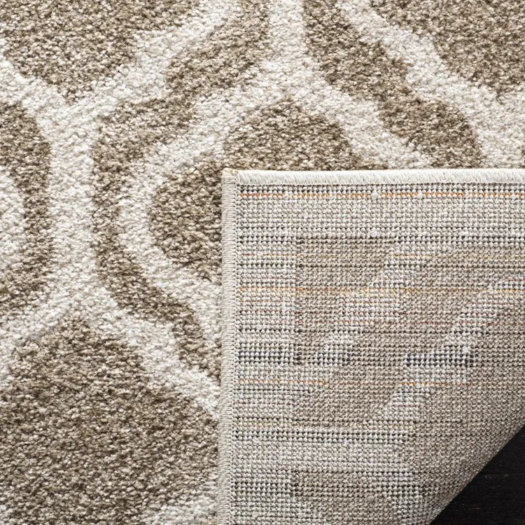 Amherst 5' x 8' Indoor/Outdoor Woven Area Rug - Wheat/Beige