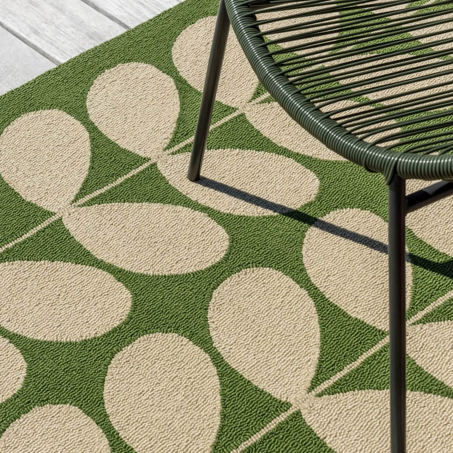 Basil Solid Stem Outdoor Rug