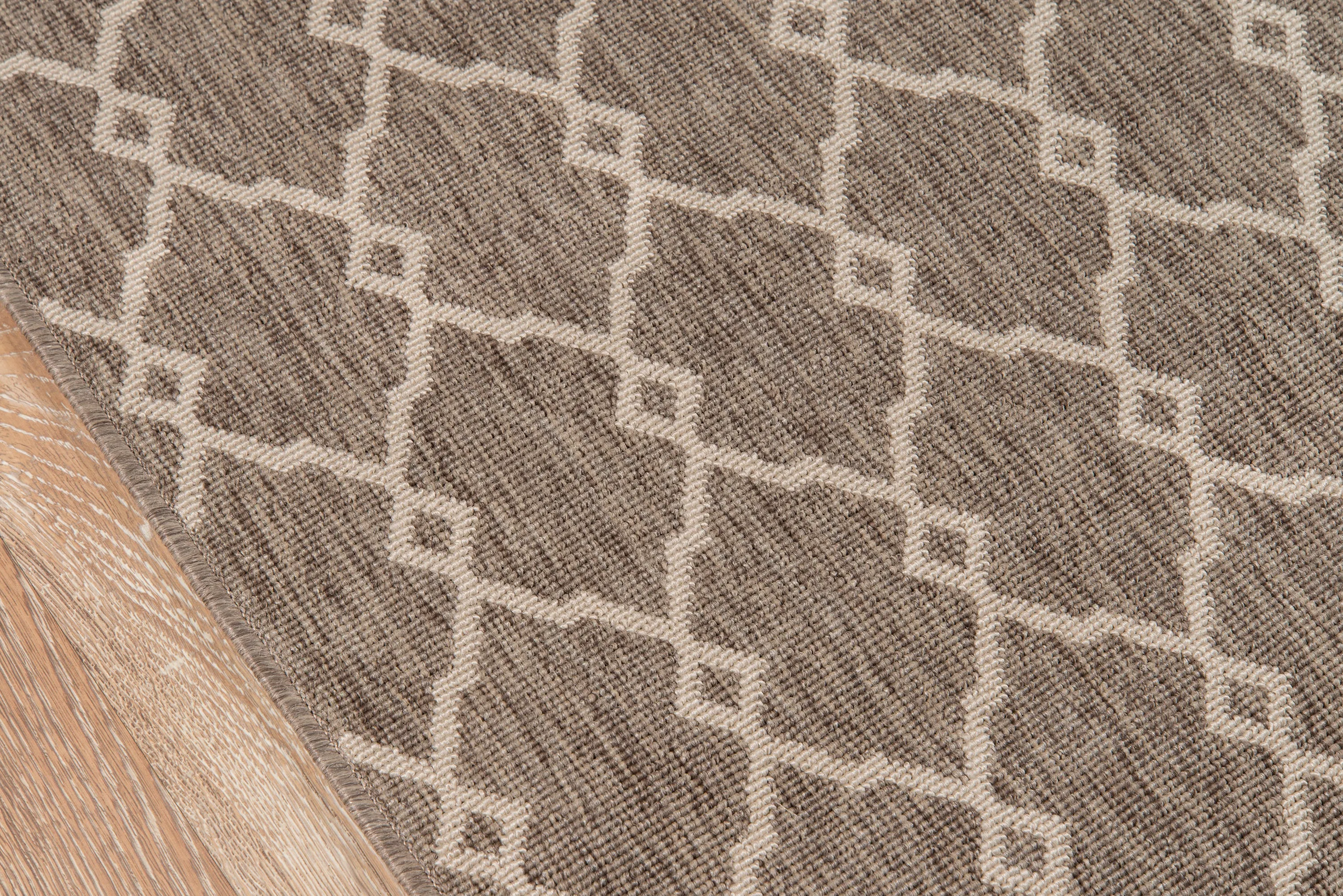 Contemporary Machine Made Beige Rug